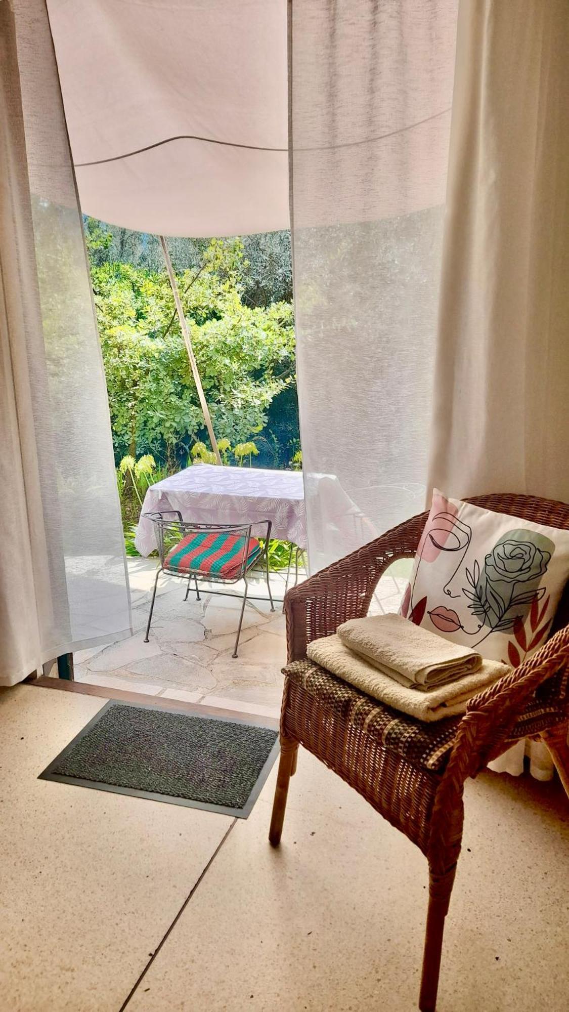 Studio Apartment In Bargemon מראה חיצוני תמונה